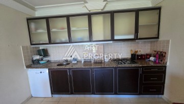 Большая квартира 1+1 в центре Демирташа, 75 кв.м. - Ракурс 5