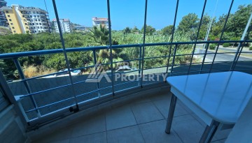 Большая квартира 1+1 в центре Демирташа, 75 кв.м. - Ракурс 22