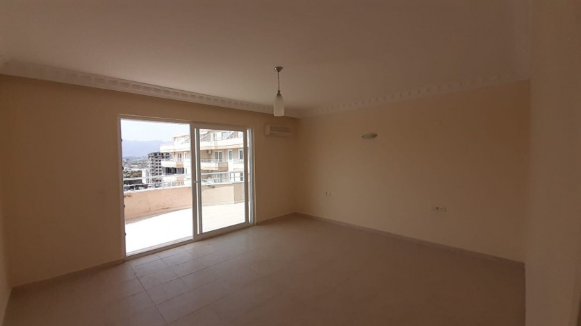 Просторная пятикомнатная квартира с хорошей инфраструктурой в Махмутлар, 240 м2 - Ракурс 47