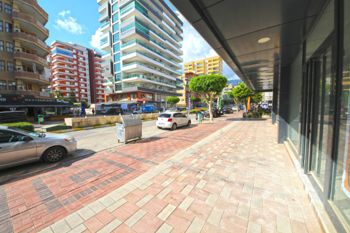 Двухэтажное коммерческое помещение в районе Махмутлар в 50 метрах от Барбаросса, 280 м2 - Ракурс 12