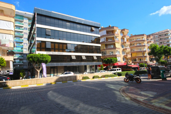 Двухэтажное коммерческое помещение в районе Махмутлар в 50 метрах от Барбаросса, 280 м2 - Ракурс 14