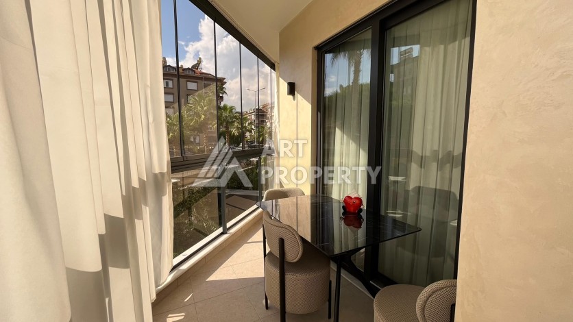Меблированная квартира 2+1 у моря в Обагёль, 80 м² - Ракурс 5