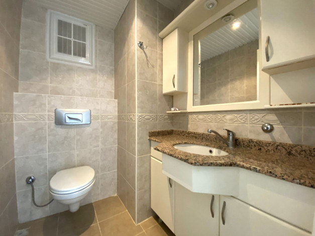 Просторная квартира 2+1 вблизи субботнего рынка района Махмутлар, 120 м2 - Ракурс 15