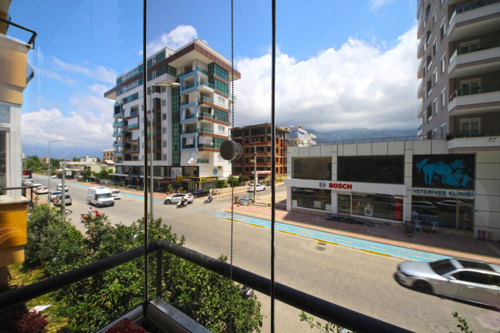 Просторная трехкомнатная квартира в центре района Махмутлар, 110 м2 - Ракурс 21