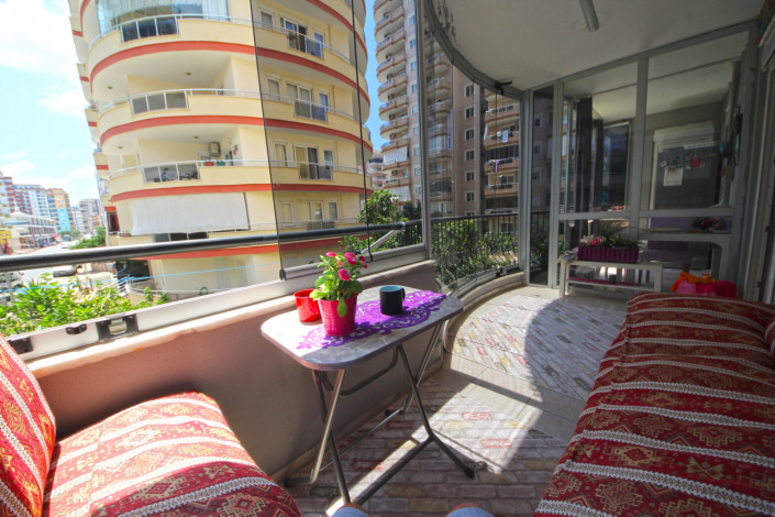 Просторная трехкомнатная квартира в центре района Махмутлар, 110 м2 - Ракурс 24