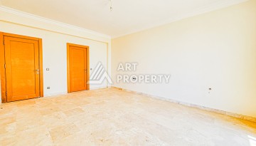 Просторный пентхаус 3+1 в комплексе таунхаусов Gold City, Каргыджак - Ракурс 6