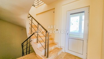 Просторный пентхаус 3+1 в комплексе таунхаусов Gold City, Каргыджак - Ракурс 14