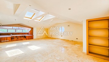 Просторный пентхаус 3+1 в комплексе таунхаусов Gold City, Каргыджак - Ракурс 20