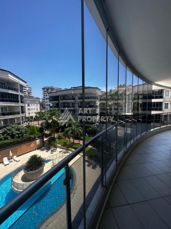 Квартира с двумя спальными комнатами, 115 м² рядом с морем. Оба, Аланья - Ракурс 2