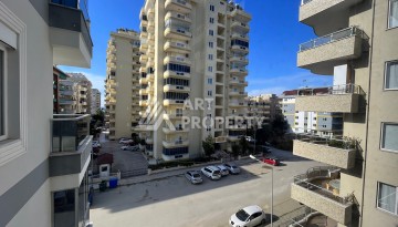 Большая квартира 1+1 в Махмутларе с большим застеклённым балконом, 70 кв.м - Ракурс 11
