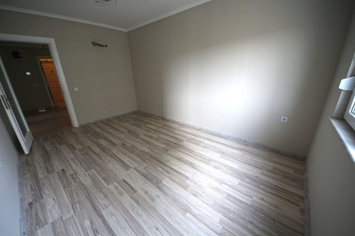 Квартира 3+1 с отдельной кухней в районе Махмутлар, 150 м2 - Ракурс 15