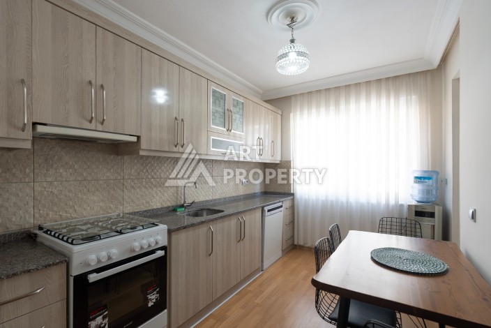 Меблированная квартира 3+1 с отдельной кухней в центре Аланьи. - Ракурс 0