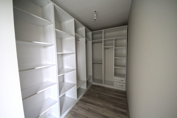 Квартира 3+1 с отдельной кухней в районе Махмутлар, 150 м2 - Ракурс 22