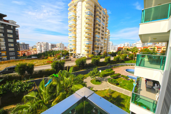 Квартира 3+1 с отдельной кухней в районе Махмутлар, 150 м2 - Ракурс 32