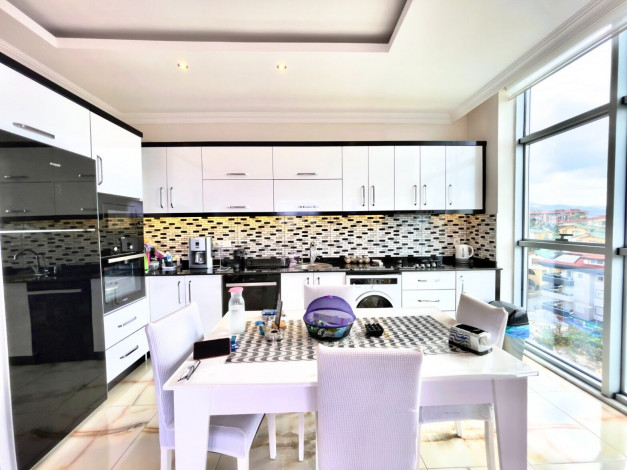 Видовая квартира 1+1 в районе Кестель, 80 м2 - Ракурс 5