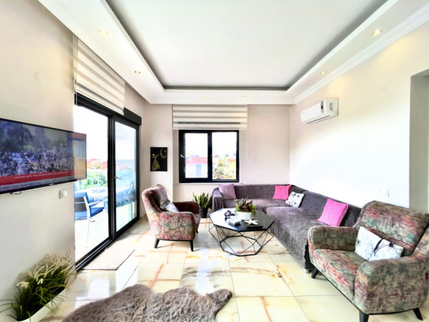 Видовая квартира 1+1 в районе Кестель, 80 м2 - Ракурс 7