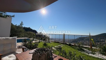 Вилла 5+2 с участком 500 м² и видом на море в Тепе, Алания - Ракурс 8