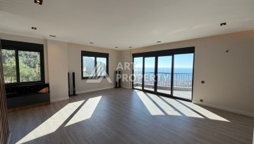 Вилла 5+2 с участком 500 м² и видом на море в Тепе, Алания - Ракурс 29