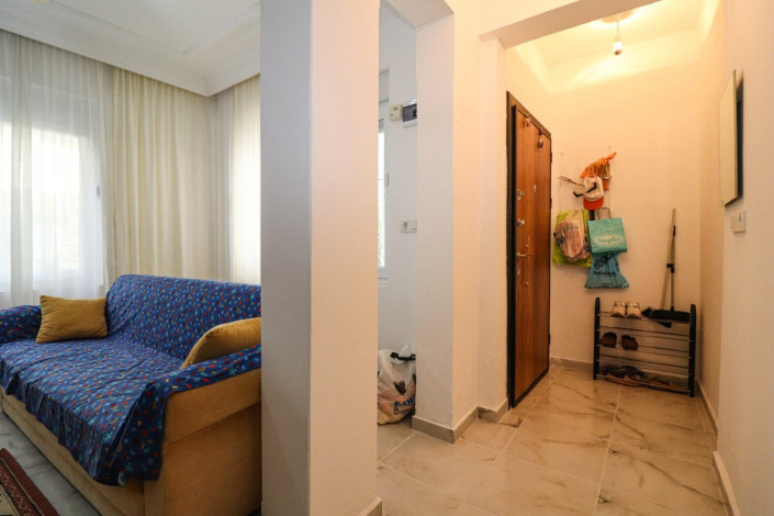 Вилла 3+1 с ремонтом в районе Демирташ, 150 м2 - Ракурс 5