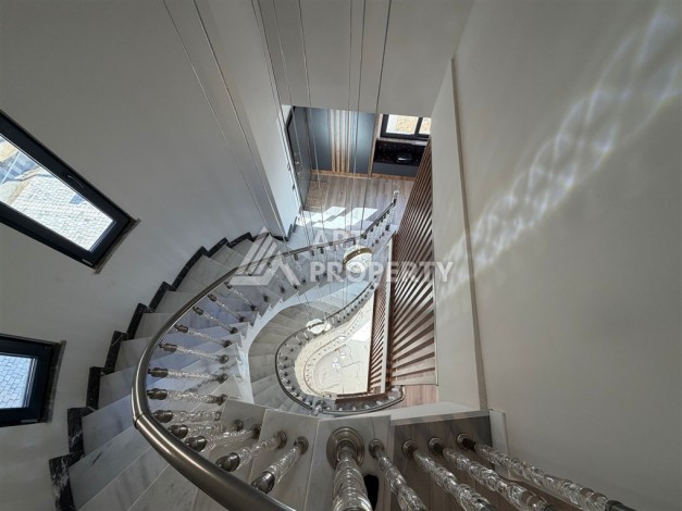 Вилла 5+2 с участком 500 м² и видом на море в Тепе, Алания - Ракурс 56