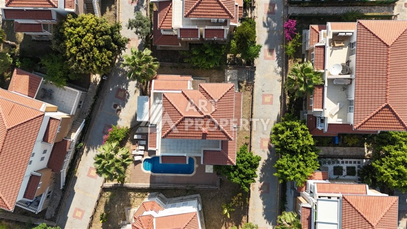 Вилла 4+1 в Инжекуме с частным бассейном, 280 м². - Ракурс 6