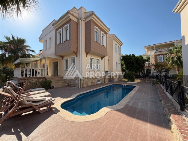 Вилла 4+1 в Инжекуме с частным бассейном, 280 м². - Ракурс 63
