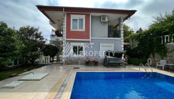 Вилла 4+1 с видом на море 200 м². Тепе, Алания - Ракурс 2
