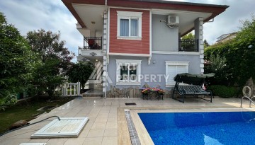 Вилла 4+1 с видом на море 200 м². Тепе, Алания - Ракурс 3