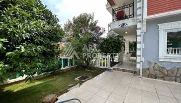 Вилла 4+1 с видом на море 200 м². Тепе, Алания - Ракурс 13