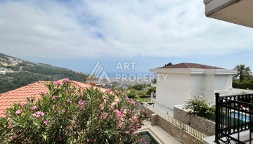 Вилла 4+1 с видом на море 200 м². Тепе, Алания - Ракурс 48