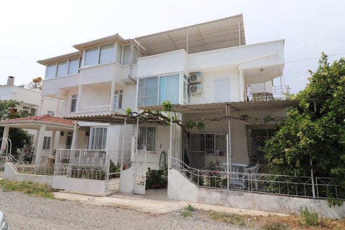 Вилла 3+1 с ремонтом в районе Демирташ, 150 м2 - Ракурс 27