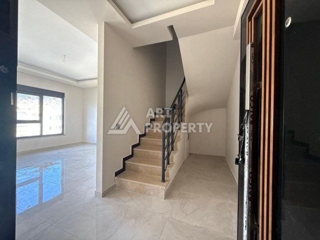 Двухуровневая квартира 2+1 в центре Алании 110 м² - Ракурс 6