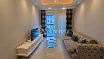 Большая квартира 1+1 в элитном ЖК, 65 м². Махмутлар, Алания - Ракурс 2