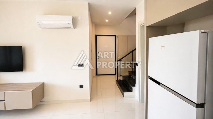 Меблированный садовый дуплекс 2+1 в элитном ЖК, 110 м² - Ракурс 6