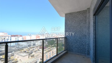 Квартира 1+1 в центре Махмутлара, 60 м². Вид на море - Ракурс 7