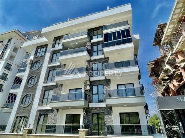 Квартира 1+1 в Махмутларе в новой резиденции, 50 м² - Ракурс 0