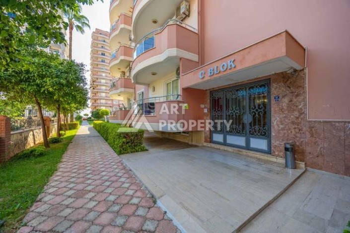 Квартира 2+1 на первой береговой линии в Махмутларе, 125 м² - Ракурс 1