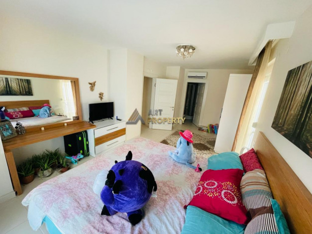 Меблированная трехкомнатная квартира в районе Каргыджак, 125м2 - Ракурс 18