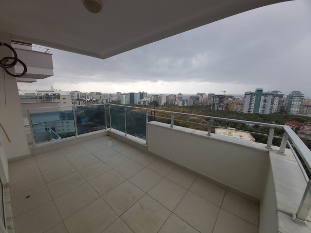 Квартиры 1+1 в комплексе в тихом месте Махмутлара, 65 м2 - Ракурс 4