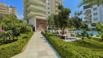 Большая квартира 1+1 в Махмутларе с видом на море, 60 м² - Ракурс 1