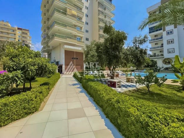 Большая квартира 1+1 в Махмутларе с видом на море, 60 м² - Ракурс 0