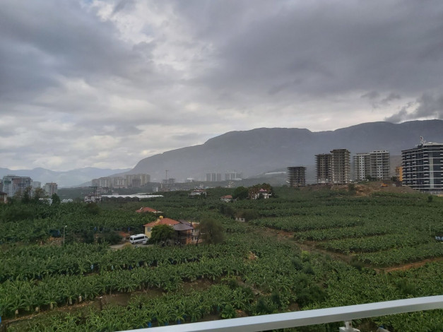 Квартиры 1+1 в комплексе в тихом месте Махмутлара, 65 м2 - Ракурс 5