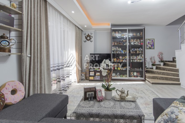 Квартира 2+1 в районе вторничного рынка в Махмутларе, 110 м² - Ракурс 4