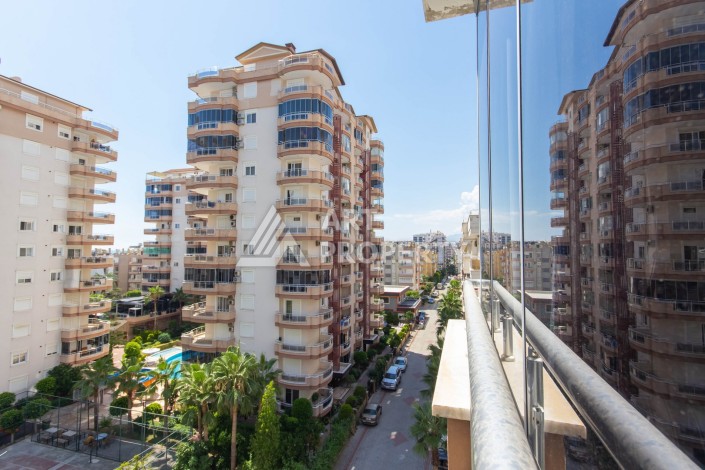 Квартира 2+1 в районе вторничного рынка в Махмутларе, 110 м² - Ракурс 9