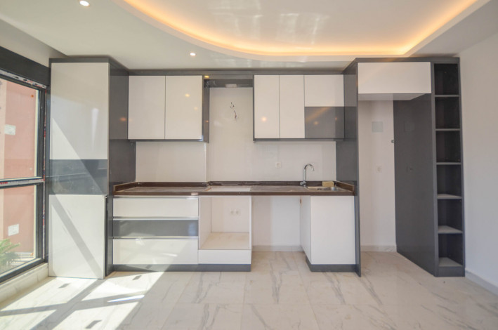 Трехкомнатная квартира на берегу Средиземного моря в районе Махмутлар, 105 м2 - Ракурс 8