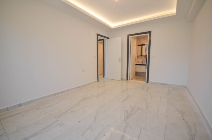 Трехкомнатная квартира на берегу Средиземного моря в районе Махмутлар, 105 м2 - Ракурс 19