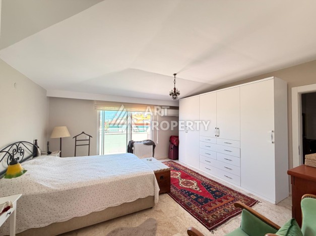Дуплекс 2+1 с видом на море в Кестеле, 160 м². - Ракурс 12