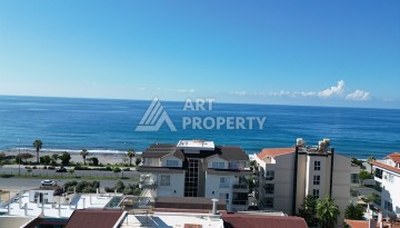 Квартира 2+1 с видом на море в районе Кестель, 110 м² - Ракурс 2