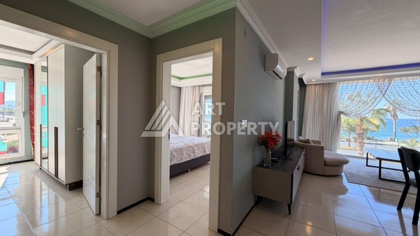 Квартира 2+1 с видом на море в районе Кестель, 110 м² - Ракурс 2