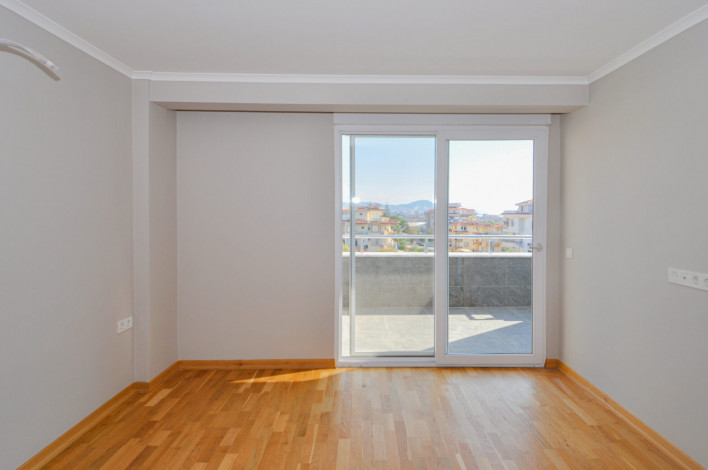 Пятикомнатный пентхаус с красивым видом на море в Кестель, 180 м2 - Ракурс 35